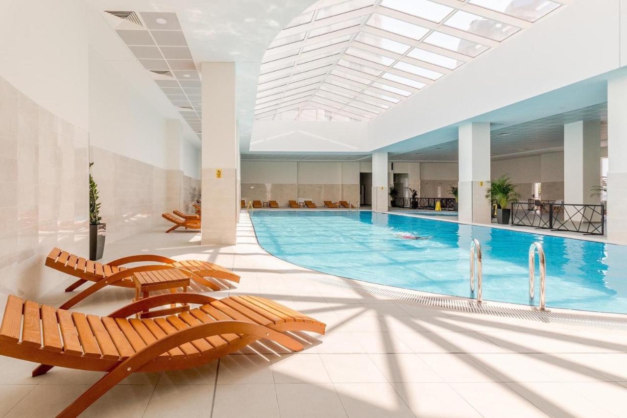 Merdz Spa & Fitness Sky Apartment Skopje Esterno foto