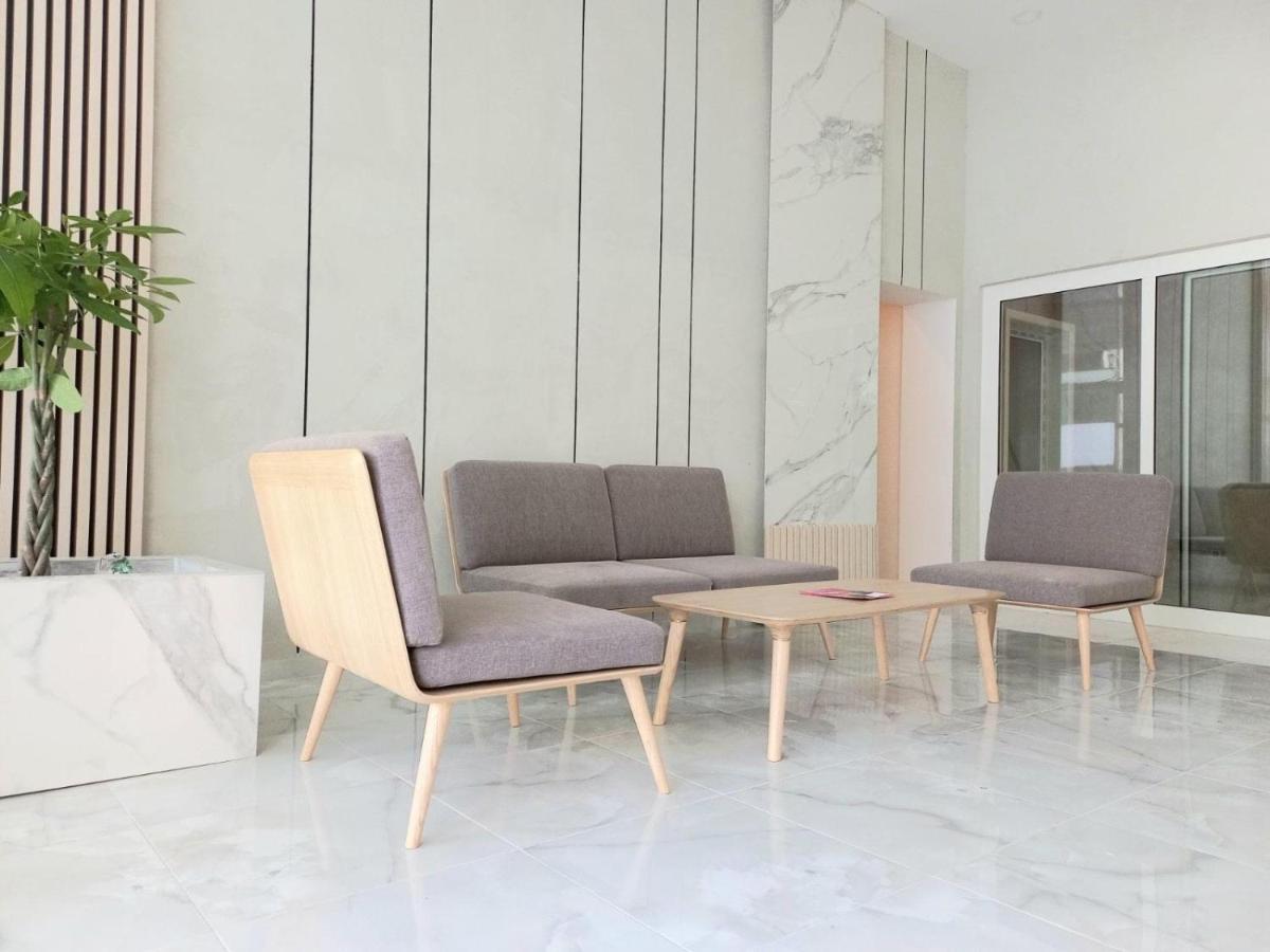 Merdz Spa & Fitness Sky Apartment Skopje Esterno foto