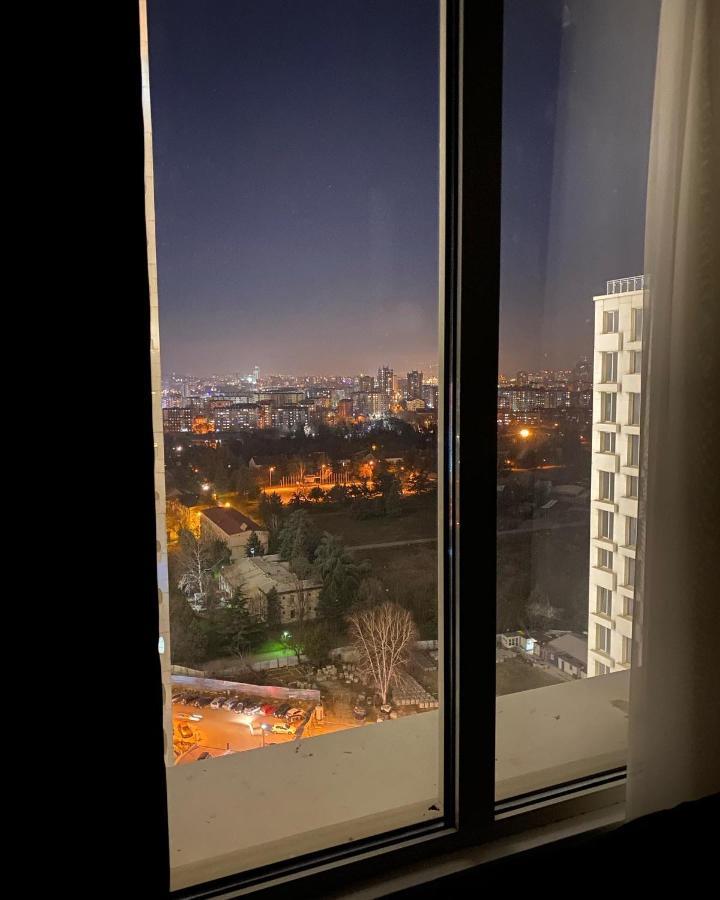 Merdz Spa & Fitness Sky Apartment Skopje Esterno foto