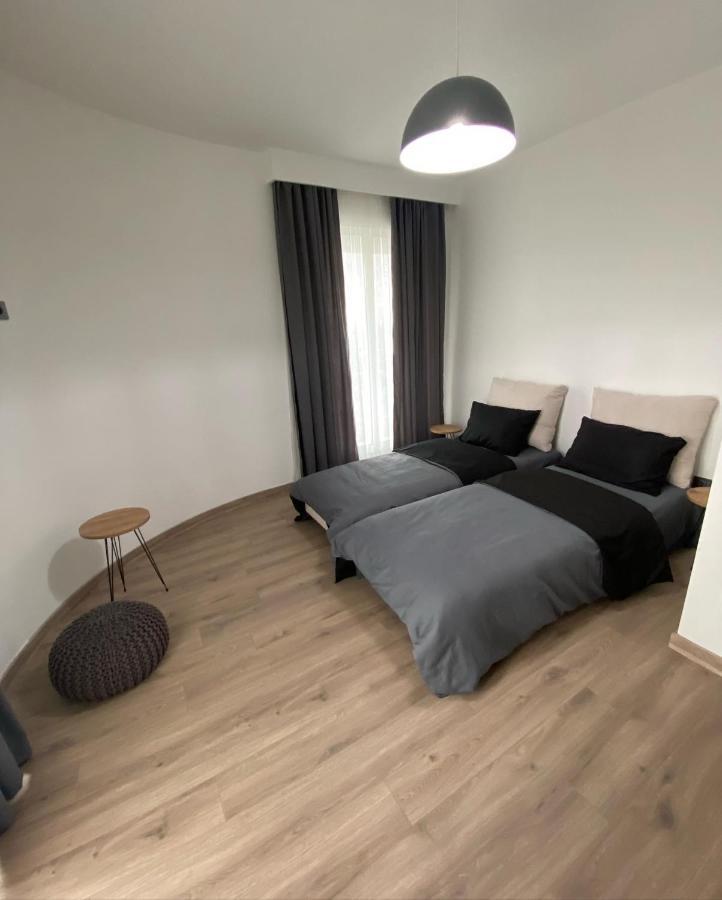 Merdz Spa & Fitness Sky Apartment Skopje Esterno foto