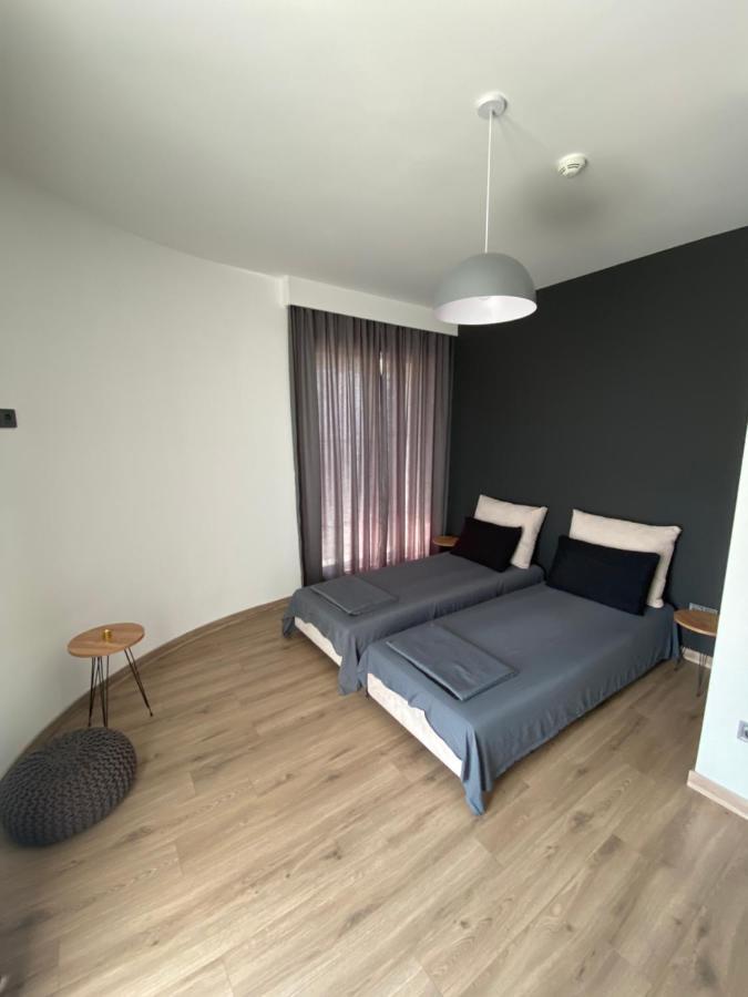 Merdz Spa & Fitness Sky Apartment Skopje Esterno foto